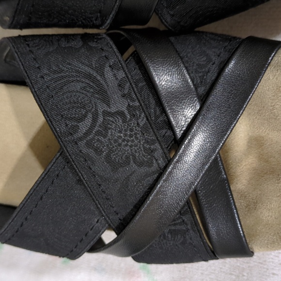 Pure sole sandals - Picture 4 of 4